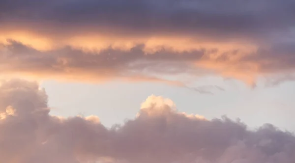 Puff Clouds Sky Sunset Zoom Cloudscape Background British Columbia Canada — Stockfoto