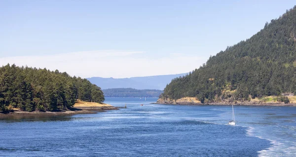 Canadian Landscape Ocean Mountains Summer Season Gulf Islands Vancouver Island — Fotografia de Stock