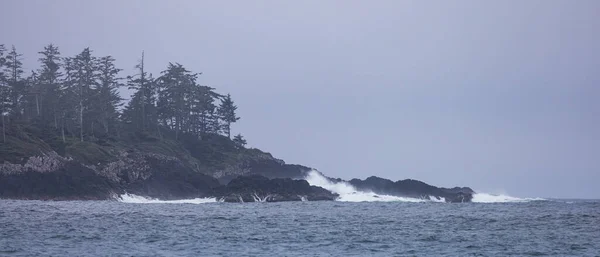 Orilla Rocosa Costa Oeste Del Océano Pacífico Tofino Vancouver Island — Foto de Stock