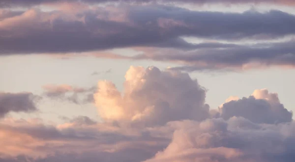 Puff Clouds Sky Sunset Zoom Cloudscape Background British Columbia Canada — Stockfoto