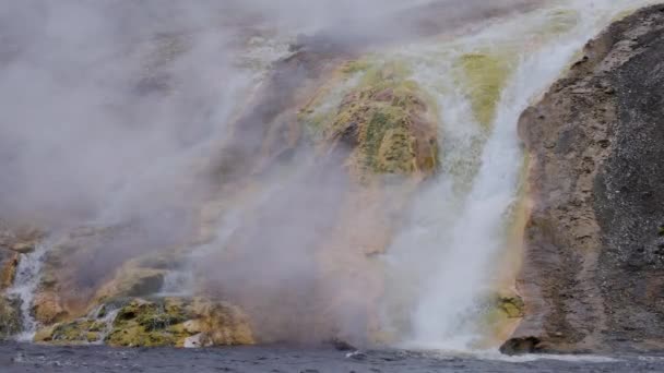 River Hot Spring Geyser Colorful Water American Landscape Yellowstone National — Stock Video