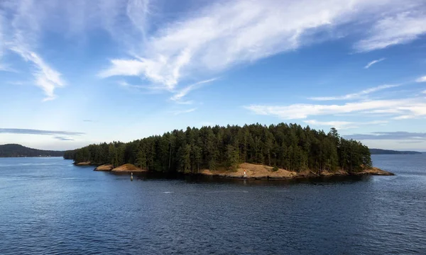 Canadian Landscape Ocean Mountains Summer Season Gulf Islands Vancouver Island — Fotografia de Stock