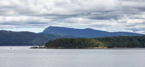 Canadian Landscape Ocean Mountains Summer Season Gulf Islands Vancouver Island — Stock Photo, Image