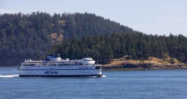 Gulf Islands British Columbia Canada July 2022 Ferries Passing Islands — стокове фото