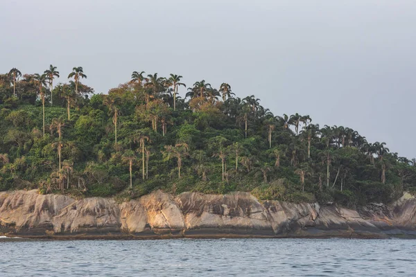 Hermosa Vista Isla Del Océano Cerca Río Janeiro Brasil — Foto de Stock