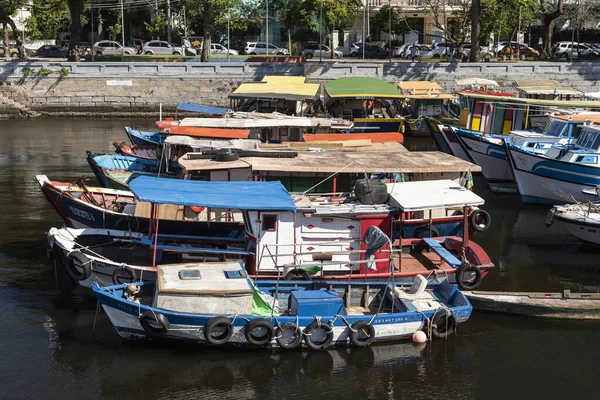 Brezilya Nın Rio Janeiro Bölgesindeki Balıkçı Teknelerinin Manzarası Çok Güzel — Stok fotoğraf