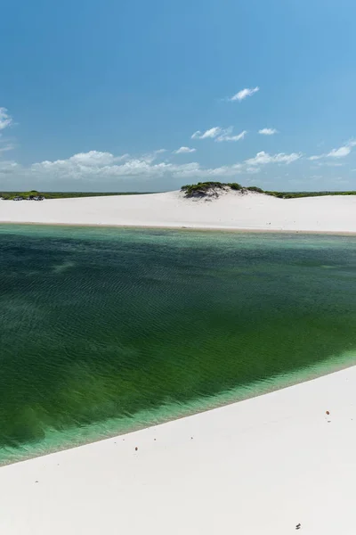 Hermosa Vista Laguna Aguas Pluviales Azules Dunas Arena Blanca Lenois — Foto de Stock