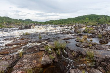 Chapada dos Veadeiros, Brezilya 'da cerrado şelalesi manzarası