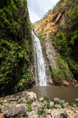 Chapada dos Veadeiros, Brezilya 'da cerrado şelalesi manzarası