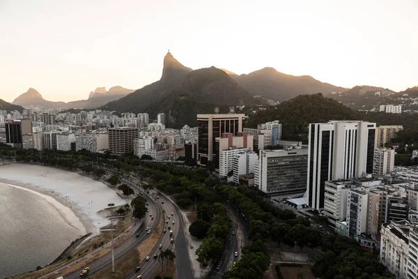 Şehir Plajına Binalara Dağlara Rio Janeiro Brezilya Güzel Gün Batımı — Stok fotoğraf