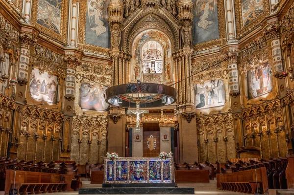 Montserrat Hiszpania Września 2021 Ołtarz Główny Ołtarz Bazyliki Montserrat Barcelonie — Zdjęcie stockowe