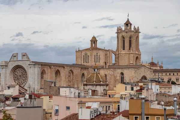 Gevel Van Kathedraal Basiliek Metropolitana Primada Santa Tecla — Stockfoto