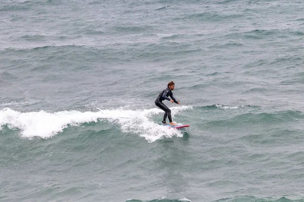 Barcelona Spain September 2021 Wetsuit Surfer Catching Wave — Stock Photo, Image