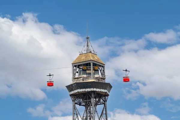 Pohled Lanovku Která Vede Horu Montjuic Barceloně Jedné Věží — Stock fotografie