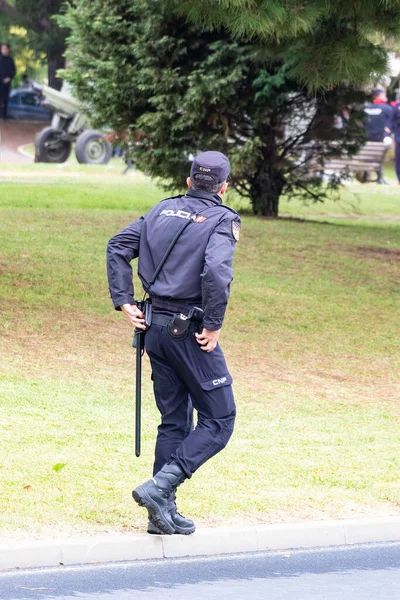 Huelva Espanha Outubro 2021 Vista Traseira Polícia Nacional Espanhola Com — Fotografia de Stock