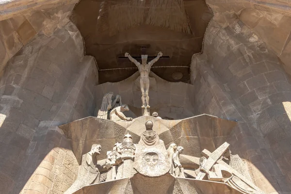 Detail Des Gekreuzigten Christus Der Fassade Der Heiligen Familie Sagrada — Stockfoto