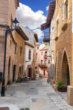 Calle de los Mercaderes, (Merchants Caddesi), Poble Espanyol, İspanya 'nın Barselona köyü, Katalonya, İspanya.