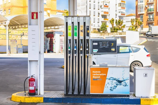 Huelva Ισπανία Μαρτίου 2022 Άποψη Αντλίας Βενζίνης Βενζινάδικο Repsol Station — Φωτογραφία Αρχείου