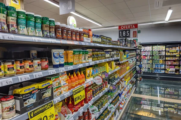 Huelva Spanyol Mei 2022 Shelf Sauces Condiments Supermarket — Stok Foto
