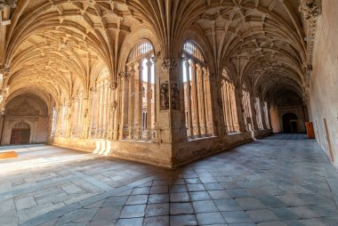 Salamanca - 10 Eylül 2017: Salamanca 'daki Saint Esteban Manastırı, Kastilya ve Leon, İspanya