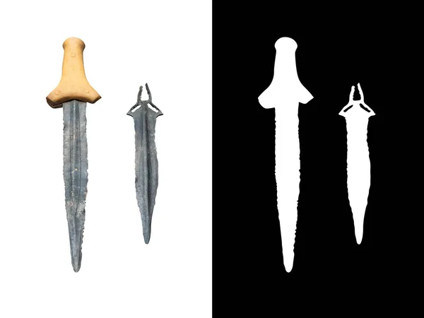 Espadas Edad Bronce Aisladas Sobre Fondo Blanco Con Máscara Recorte —  Fotos de Stock