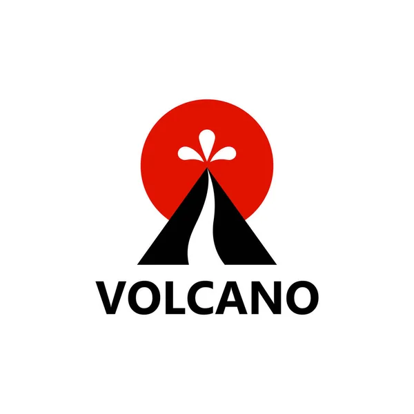 Logotipo abstrato montanha preta e sol vermelho com um vulcão em erupção. Estilo plano — Vetor de Stock