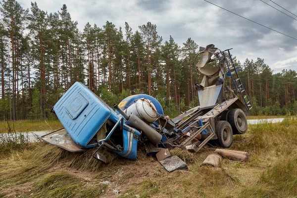 Julho 2021 Vangazi Letónia Betoneira Caminhão Que Entrou Acidente Carro — Fotografia de Stock