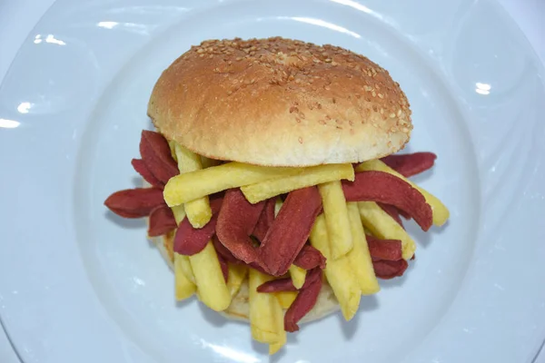 Gros Plan Sandwich Aux Saucisses Chips — Photo