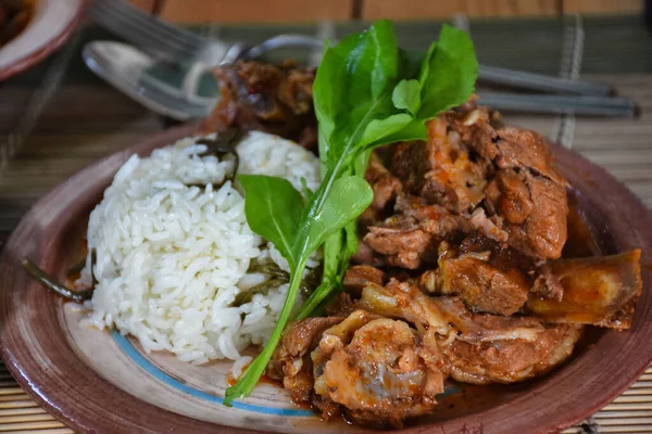 Close Tandoori Cordeiro Arroz Uma Placa Cerâmica Egeu Tradicional Cozinha — Fotografia de Stock