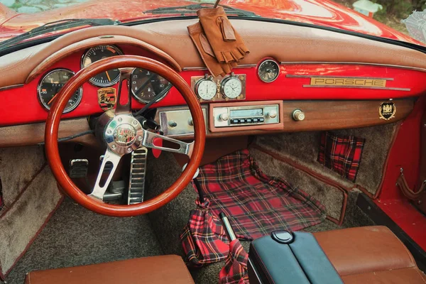 Vintage Porsche Kierownicy Projektowania Wnętrz — Zdjęcie stockowe