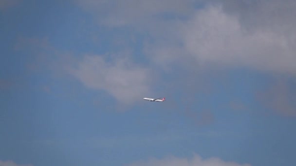Avion Vole Sur Les Nuages Avion Jet Passagers Dans Ciel — Video