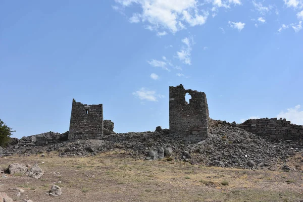 Castelo Histórico Construção Topo Uma Colina Área Histórica Izmir Bergama — Fotografia de Stock