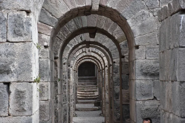 Pasajes Abovedados Castillo Del Antiguo Imperio Romano Bergama —  Fotos de Stock