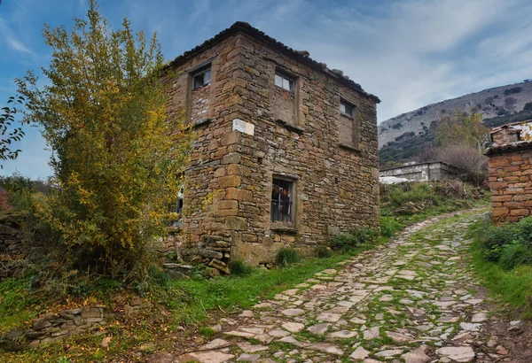 Εγκαταλελειμμένο Πέτρινο Σπίτι Μια Ορεινή Πόλη Στην Gokceada Στο Χωριό — Φωτογραφία Αρχείου
