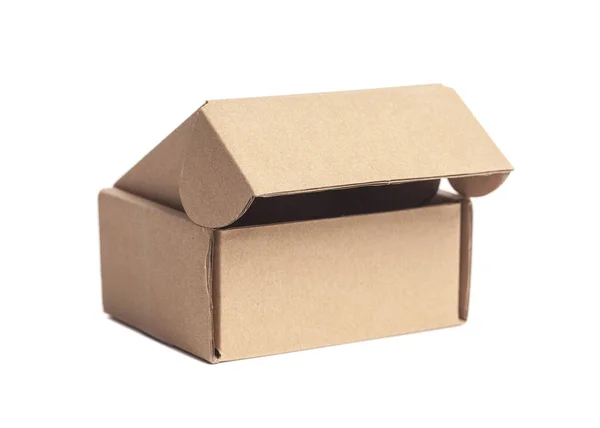 Boîte ouverte en carton isolée sur fond blanc — Photo