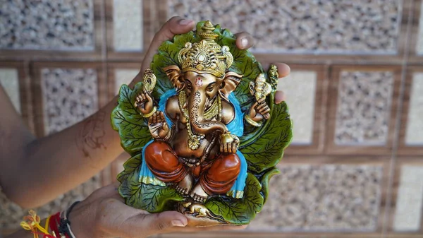 Close Beautiful Ganesha Idol Ganesh Chaturthi Hindu Festival Celebrating Arrival — Stock Photo, Image