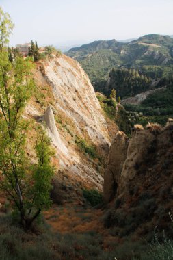 Calanchi Lucani 'nin İtalya' nın Basilicata bölgesindeki manzarası 
