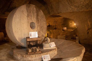 subterranean olive oil press in Gallipoli