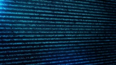 Bilgisayar ekranı terminali ekranında çalışan programlama kodunun soyut döngü canlandırması.