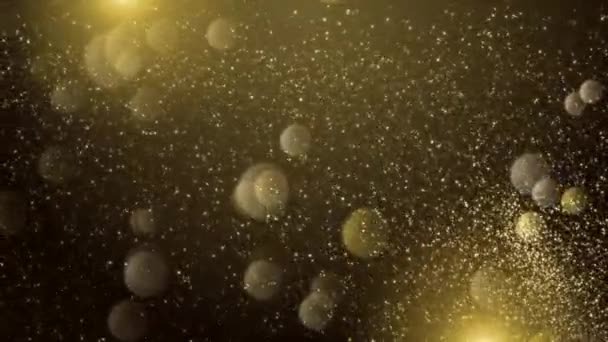 Bstract Λαμπερά σωματίδια που πετούν στον άνεμο σε μαύρο φόντο, — Αρχείο Βίντεο