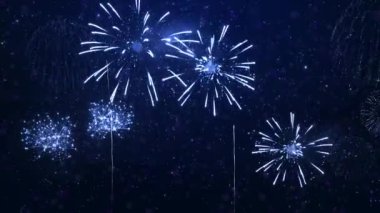 4 bin. Uzun zamandır parlayan havai fişekler gökyüzünü aydınlatıyor. Altın arka plan havai fişekleri. Gökyüzü Havai fişek Festivali 4 Temmuz 'da bağımsızlık gününü gösteriyor. Havai fişek kutlaması. Tatil, yeni yıl, Noel.