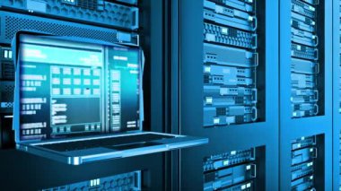 Bilgisayar Ekran Giriş Metnindeki Sistem Hatası Uyarı Metni ve sunucu raflarındaki Parola Veri Merkezi Odası İnternet. Donanım veya işletim sistemi yazılımı ile ilgili sorun kavramı