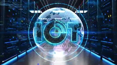 IOT Simgesi Veri Merkezi 'ndeki Rack Sunucuları arasında hareket ediyor. Konsept