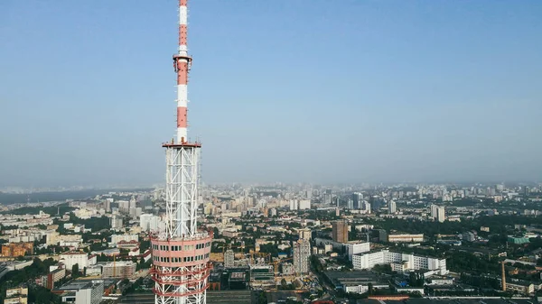 Αεροφωτογραφία Από Ένα Υψηλό Σημείο Της Πόλης Πύργος Τηλεόρασης Στο — Φωτογραφία Αρχείου