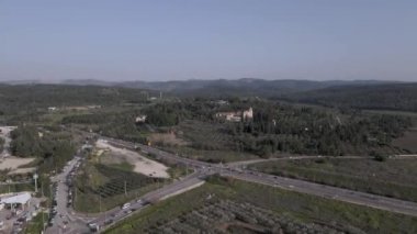 İsrail hava manzaralı Latrun Manastırı