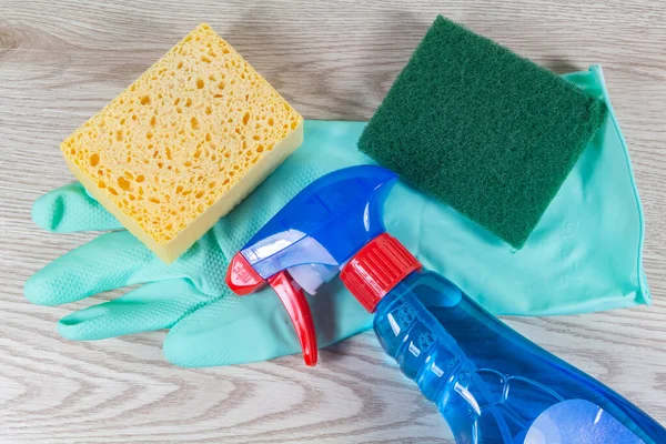 Yellow Sponge Green Scrub Pad Spray Rubber Glove Housework — Stock Photo, Image
