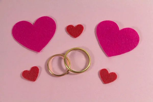 Two Wedding Rings Pink Hearts Valentine Day — Stock Photo, Image