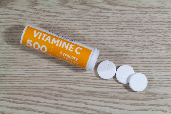 Primelin França Novembro 2020 Vitarmonyl Caixa Vitamina Comprimidos Sobre Fundo — Fotografia de Stock