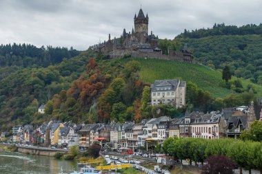 Güzel ortaçağ mimarisinin manzarası