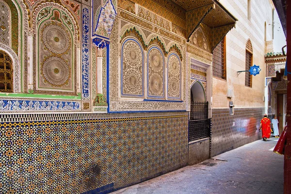 Fez Morocco Červen 2017 Dekorace Zdí Zawiya Moulay Idris Hrobkou — Stock fotografie